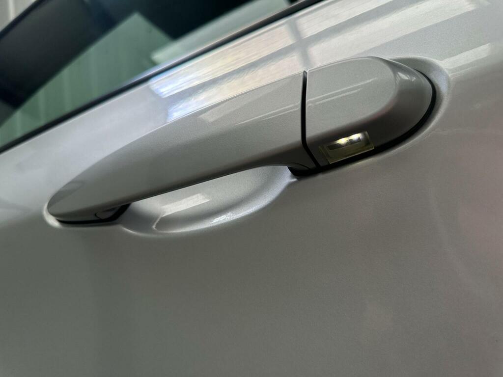 BMW X6 3.0 30D Xdrive White #13