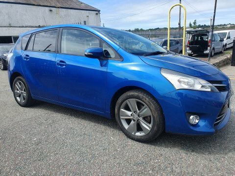 Toyota Verso D-4d Trend MM64PGX Blue #3