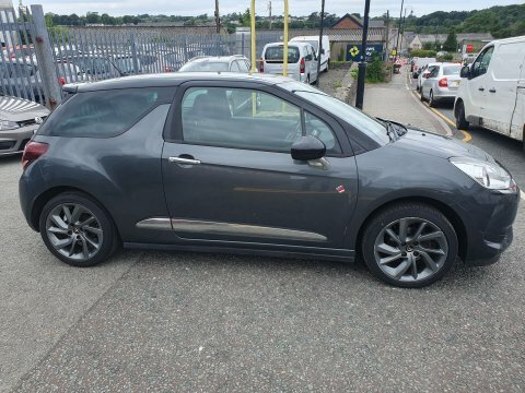 DS DS 3 Bluehdi Performance Line NA17JVK Grey #4
