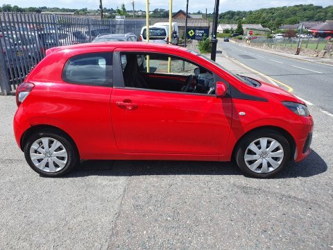 Peugeot 108 Active DH66DWE Red #3