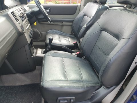 Nissan X-Trail 16V Sport 5-Door Green #12