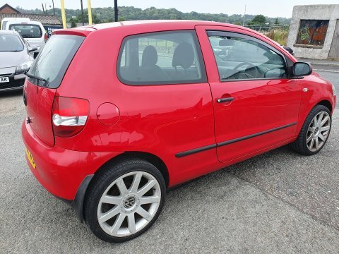Volkswagen Fox 6V YH07APU Red #4