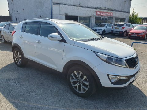 Kia Sportage Crdi Axis Edition DF65LNG White #2