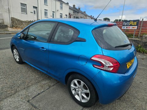 Peugeot 208 Active Blue #6