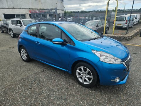 Peugeot 208 Active Blue #2