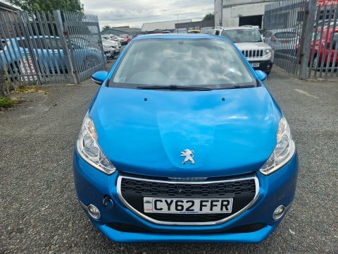 Peugeot 208 Active Blue
