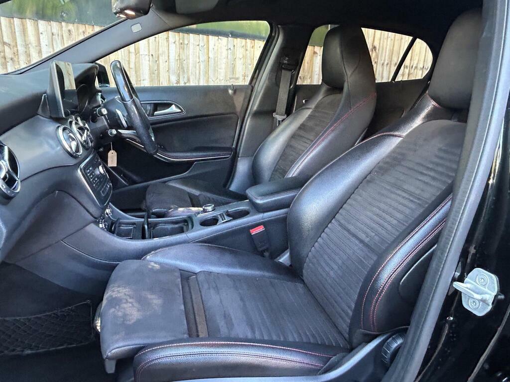 Mercedes-Benz GLA Class 2.1 Gla200d Amg Line 7G-dct Euro 6 S S KX17ONV Black #4