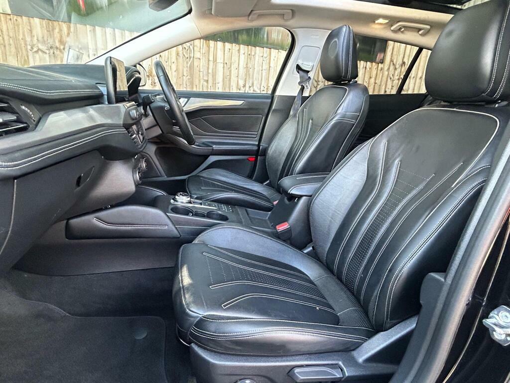 Ford Focus 1.5 Ecoblue Active X Vignale Euro 6 S S Black #4