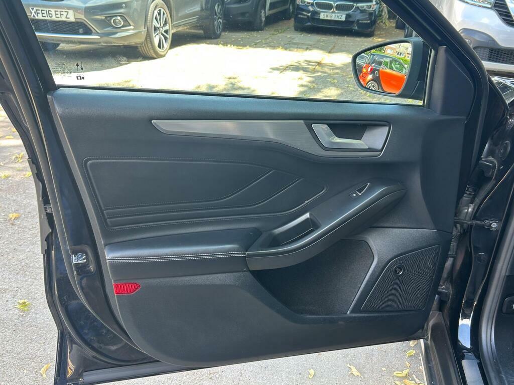 Ford Focus Titanium Estate 1.0T Ecoboost 125Ps Blue #35