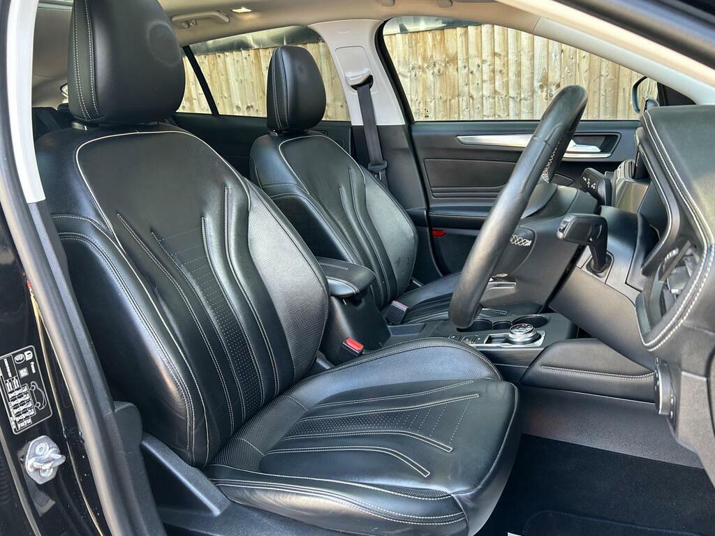 Ford Focus 1.5 Ecoblue Active X Vignale Euro 6 S S Black #3