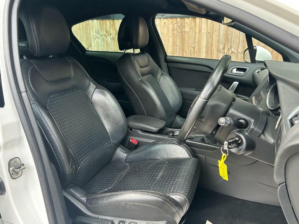 Citroen DS4 1.6 Thp Dsport Euro 5 White #3