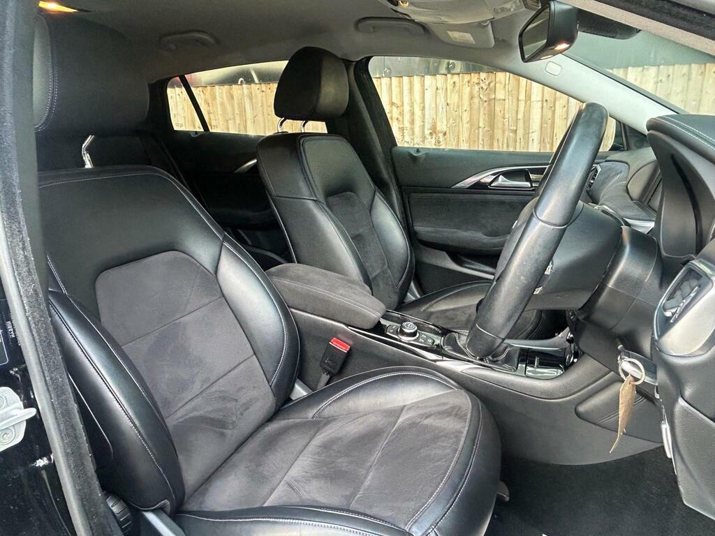 Infiniti Q30 1.5D Business Executive Euro 6 S S Black #3