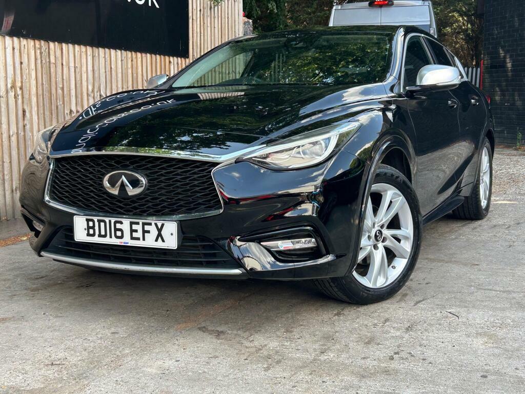 Infiniti Q30 1.5D Business Executive Euro 6 S S Black