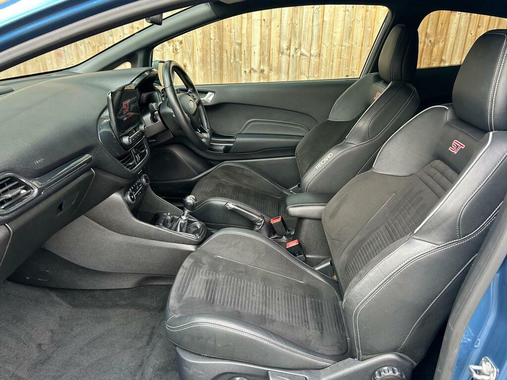 Ford Fiesta 1.5T Ecoboost St-3 Euro 6 OE18UNH Blue #4