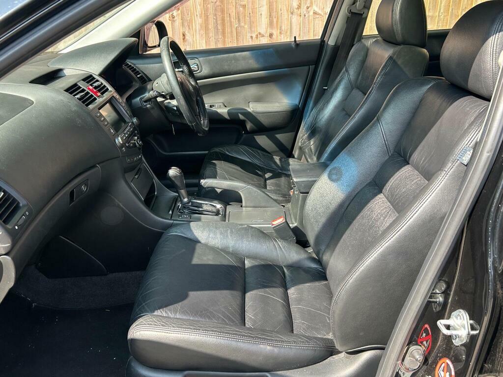 Honda Accord 2.0 I-vtec Ex Black #4