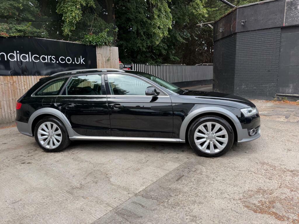 Audi A4 Allroad Estate #12