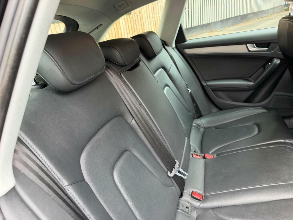 Audi A4 Allroad Estate #24