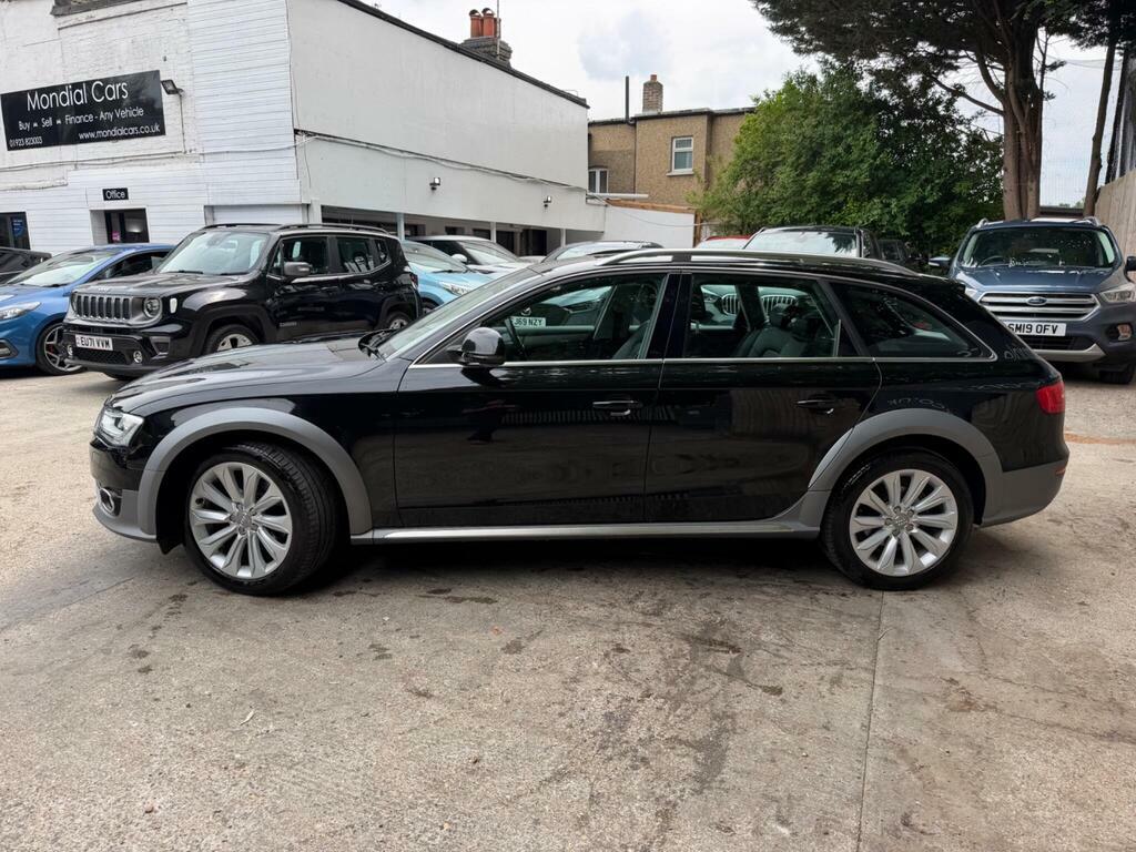 Audi A4 Allroad Estate #7