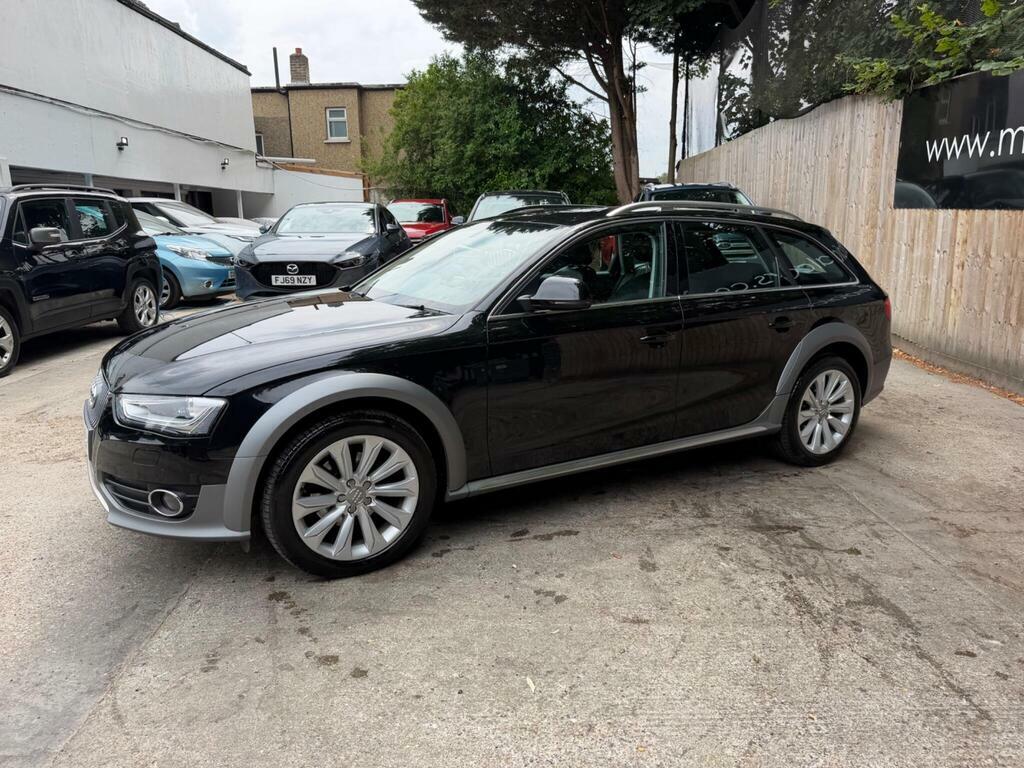 Audi A4 Allroad Estate #20