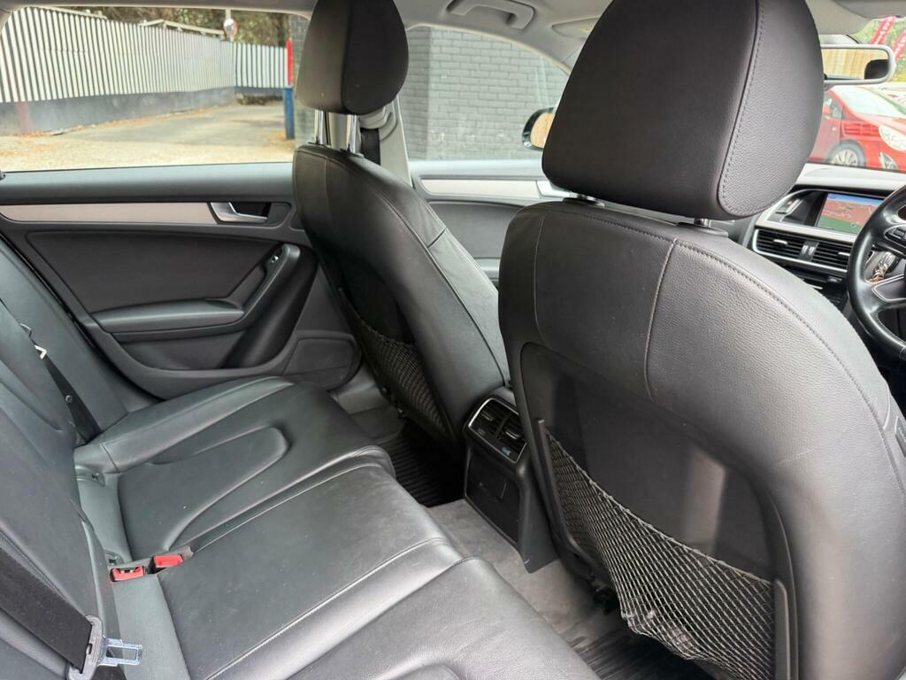 Audi A4 Allroad Estate #25