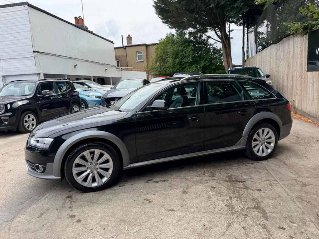 Audi A4 Allroad Estate #19