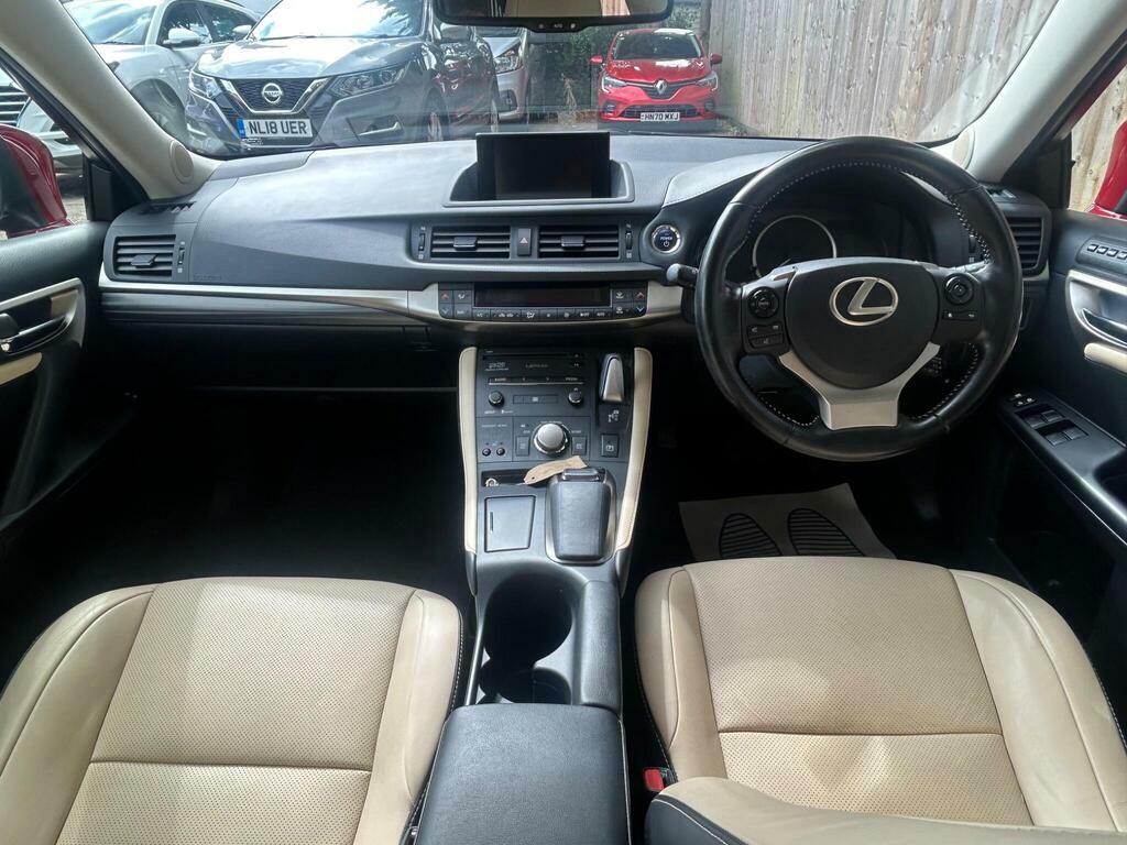 Lexus CT 1.8 200H Premier Cvt Euro 6 Ss Red #26
