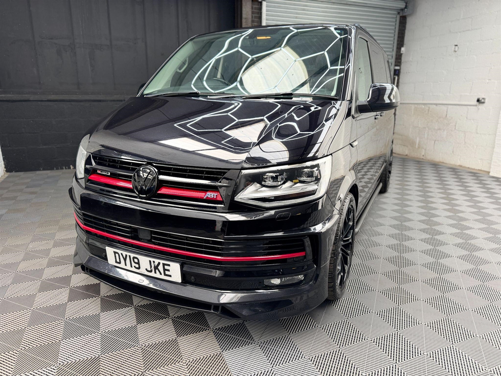 Volkswagen Transporter 2.0 Bitdi T32 Bluemotion Tech Highline Kombi Dsg 4 DY19JKE Black #3