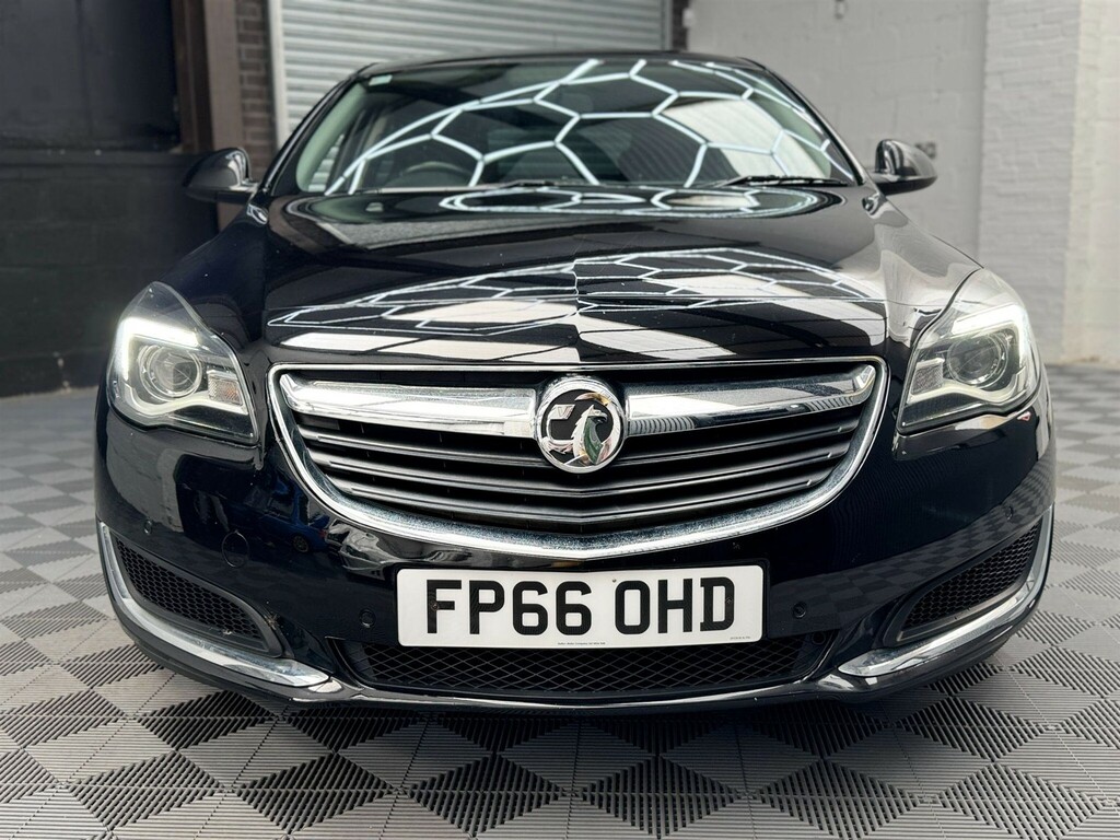 Vauxhall Insignia 1.6 Cdti Ecoflex Design Euro 6 Ss FP66OHD Black #2