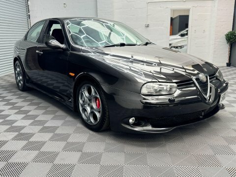 Alfa Romeo 156  Red #7