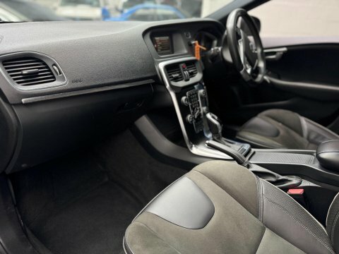 Volvo V40 Silver #20