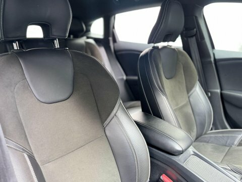 Volvo V40 Silver #22