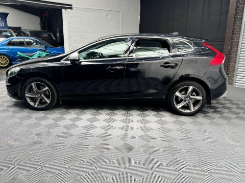 Volvo V40 Silver #13