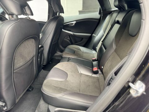 Volvo V40 Silver #23