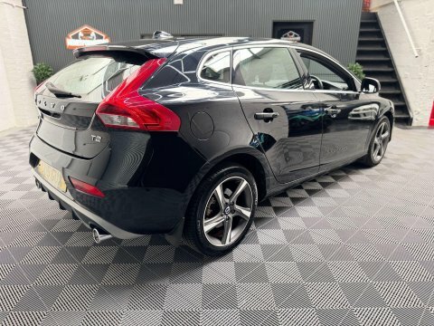 Volvo V40 Silver #16