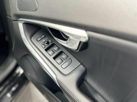 Volvo V40 Silver #38