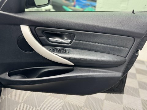 BMW 3 Series 2.0 320D M  #24