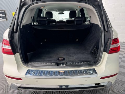 Mercedes-Benz M Class Grey #37