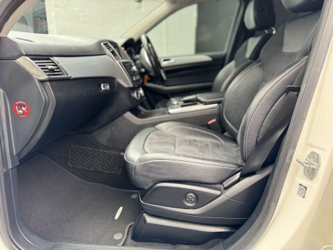 Mercedes-Benz M Class Grey #38