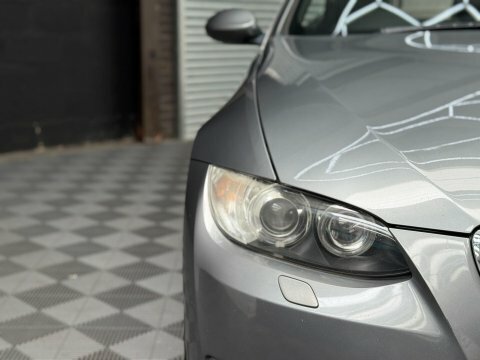 BMW 3 Series White #30