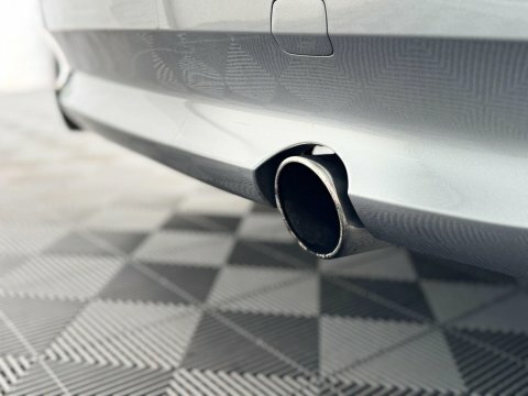BMW 3 Series White #33