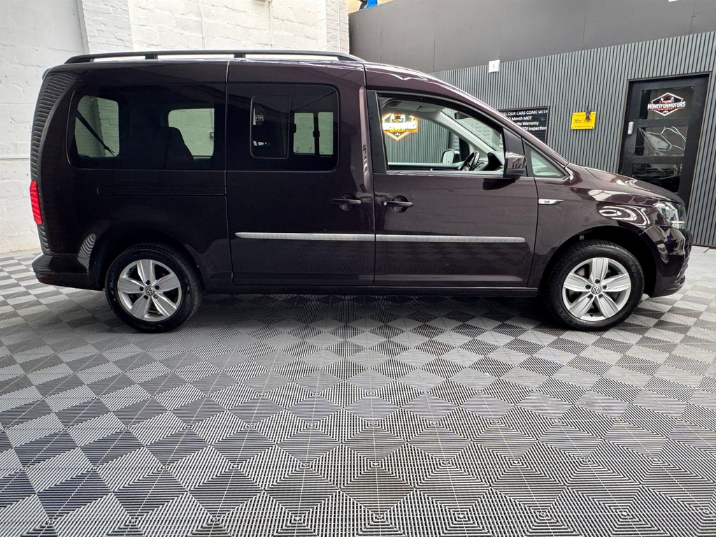 Volkswagen Caddy Maxi Life 2.0 Tdi Bluemotion Tech Grey #9