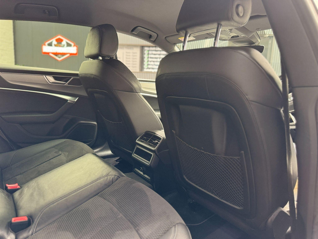 Audi A7 Tfsie 50 Sport Sportback White #24