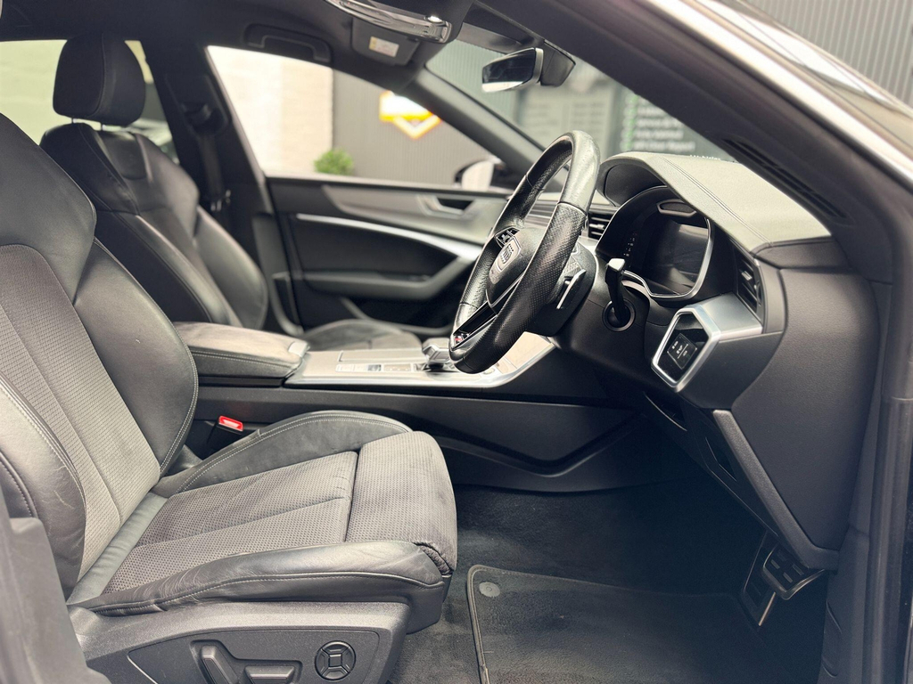 Audi A7 Tfsie 50 Sport Sportback White #21