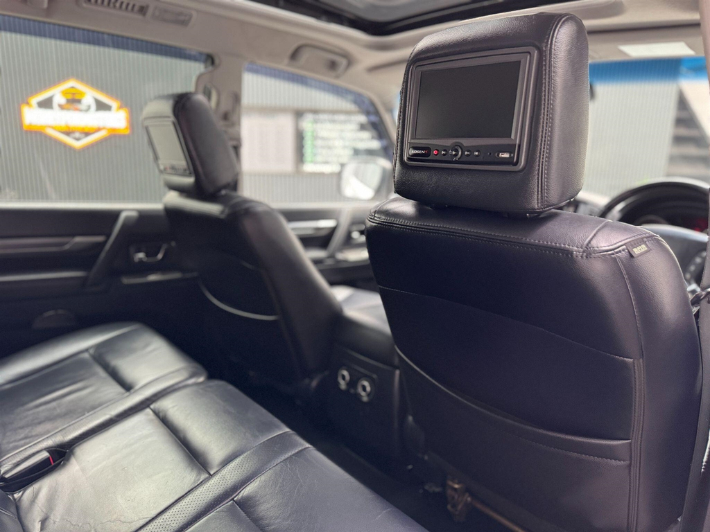 Mitsubishi Shogun 3.2 Di-dc Elegance 4Wd Euro 5 White #18