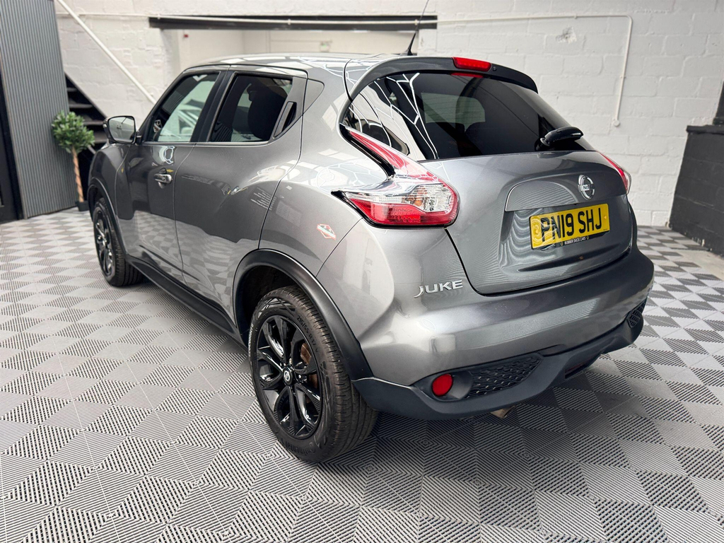 Nissan Juke 1.6 112 Acenta Cvt Red #12