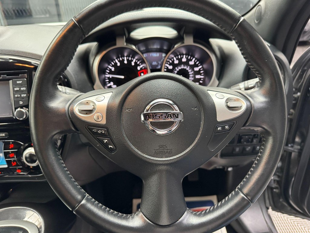 Nissan Juke 1.6 112 Acenta Cvt Red #35