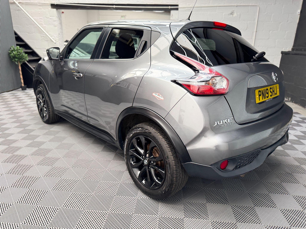 Nissan Juke 1.6 112 Acenta Cvt Red #4