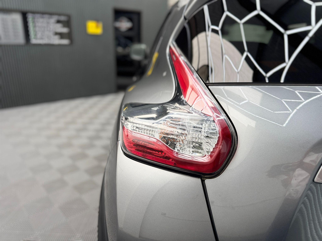 Nissan Juke 1.6 112 Acenta Cvt Red #38