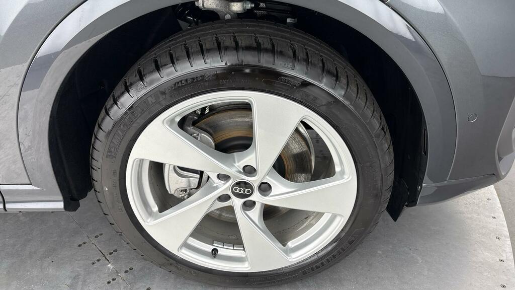 Audi Q5 2.0 Tdi S Line S Tronic Quattro Euro 6 5-Door Grey #4