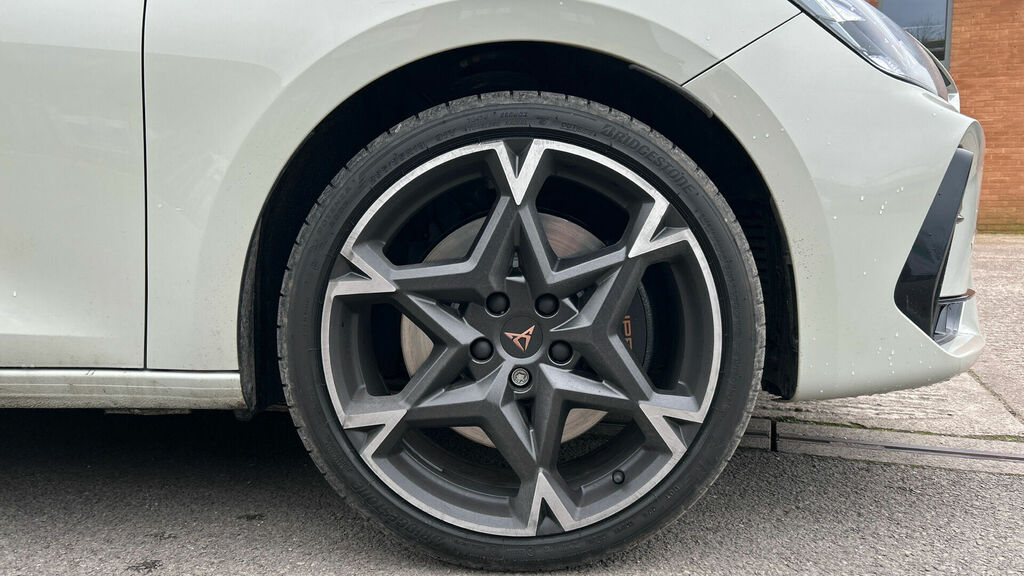 Cupra Leon Ehybrid 25.8Kwh Vz1 Dsg Euro 6 5-Door VX26XUZ Grey #5